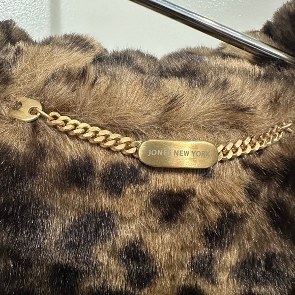 Vintage Faux Fur Animal Leopard Print Coat – Luxe & Posh - Medium - Picture 7 of 7
